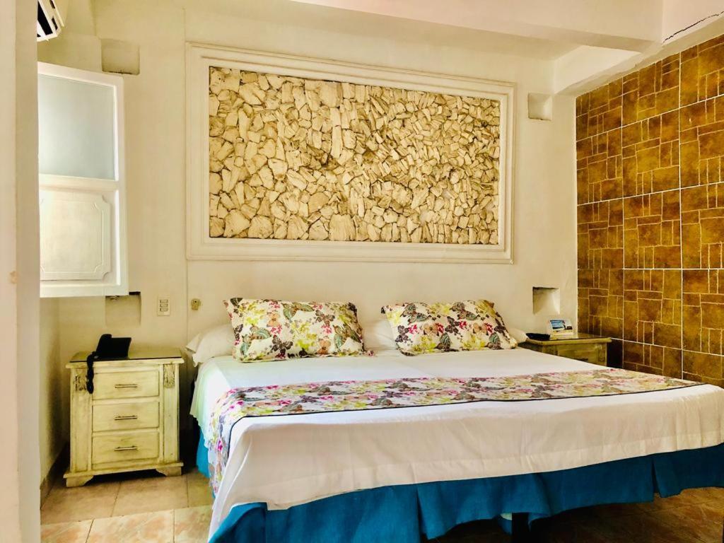 Antigua Calle Almudena Hotel Kartagena Zewnętrze zdjęcie