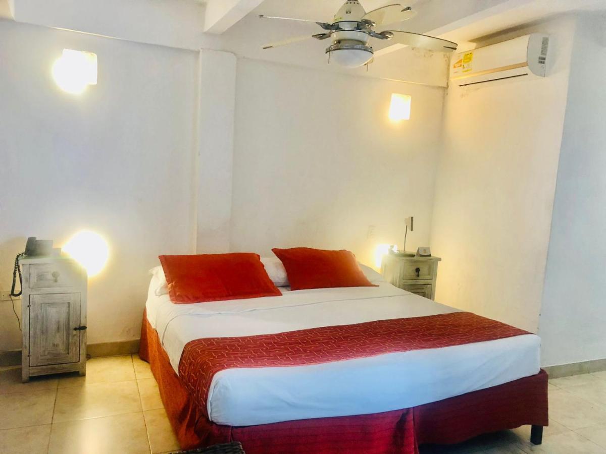 Antigua Calle Almudena Hotel Kartagena Zewnętrze zdjęcie